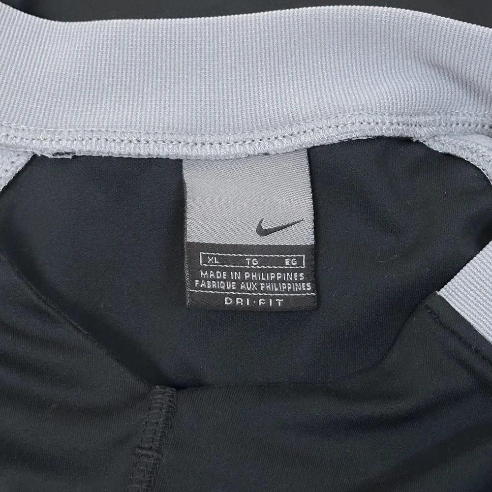 Nike Dri-FIT Long Sleeve Pullover Shirt